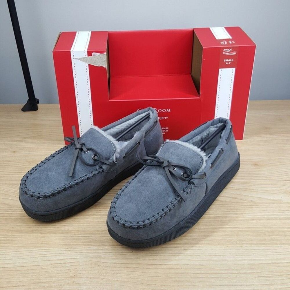CLUB ROOM Mens Moccasin Slippers Size 6 - 7 Gray Slip On Plush Lined Comfort